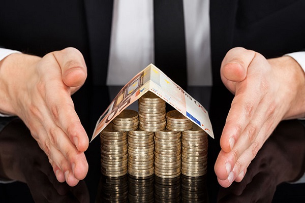 美联储降息25个基点美元黄金白银齐跌